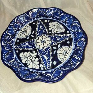 VTG  Blue and White Floral Scallop Folk Art Pottery 12" Serving Dish Mexico